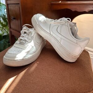 NIKE Air Force Sneakers‎